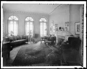 115 East 65th Street. Rossmeuere (sp.?) House, living room.