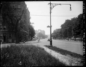 Broadway Series. View looking south from 215th Street. Willow Tree Inn at left. Isham Park at right.