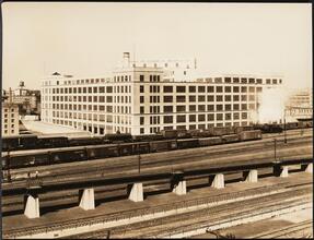 Long Island City. Metropolitan Life Insurance Company, Printing Division Building