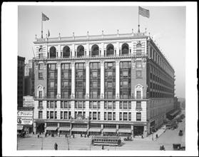 Broadway between 34th and 35th Street. R.H. Macy Store, from West 35th Street.