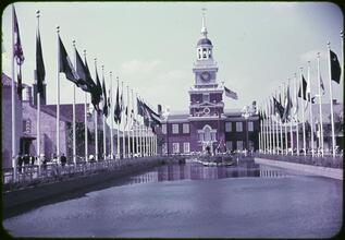 [Pennsylvania Building in the Court of States.]