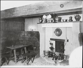 [Interior view of the Lambs Club, 130 West 44th Street.]