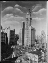 Woolworth Building, City Hall Park