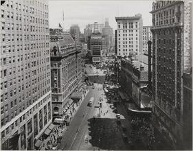 View - Aug. 20, 1929, Times Sq. - No. from 43rd St & Broadway.