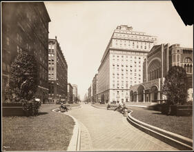 Street Scenes, Park Avenue, North from 50th Street.