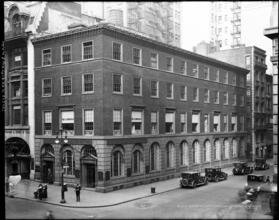 5th Av. and 32 St., N.W. cor.