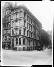 Broadway & Murray St. S.W. Cor.