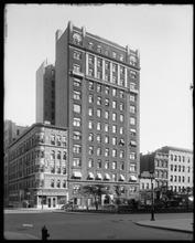 953 Park Avenue. Building, general exterior.