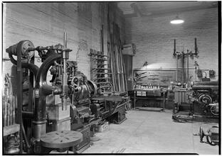 Beth Israel Hospital, Stuyvesant Square. Machine shop.