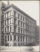 Murray Street and Broadway. Importers and Traders Bank