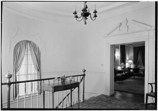 Richard Bernhard [residence]. Upper hall.