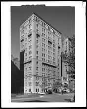 860 Park Avenue at 77th Street. Apartment building, exterior.