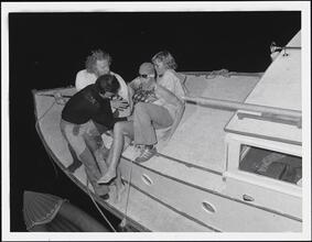 [Diana Nyad, swam 28 miles around Manhattan Island.]