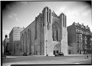 Church of the Heavenly Rest. General exterior from park entrance at road.