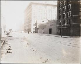 [11th Avenue looking west between 24th Street and 25th Street.]