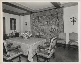 Mrs. Leo Kaufman, 941 Park Avenue