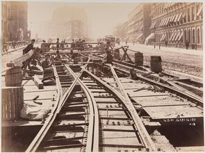 45 St [Construction of the cable road on Broadway, 1891.]