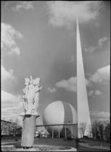 ["Four Victories of Peace", Trylon, Perisphere and Helicline, New York World's Fair.]