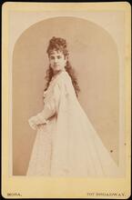[Adelaide Neilson as Juliet in "Romeo and Juliet".]