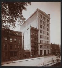Park & Tilford, B'way & 40th St. [?].
