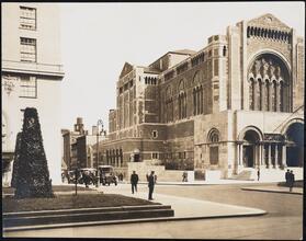 East 51st Street and Park Avenue, southwest corner. St. Bartholomew's Church