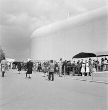 [People waiting in line for the Futurama ride at General Motors Highways and Horizons pavilion, New York World's Fair.]