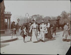 Street Scenes, Broadway & 23rd Street.