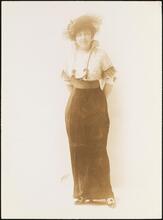 [Mary Young as Dolly in "Believe Me Xantippe".]